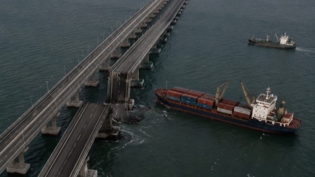 Impact of the Recent Bridge Destruction in Crimea on Local Logistics | stakes casino, pencipta judi 